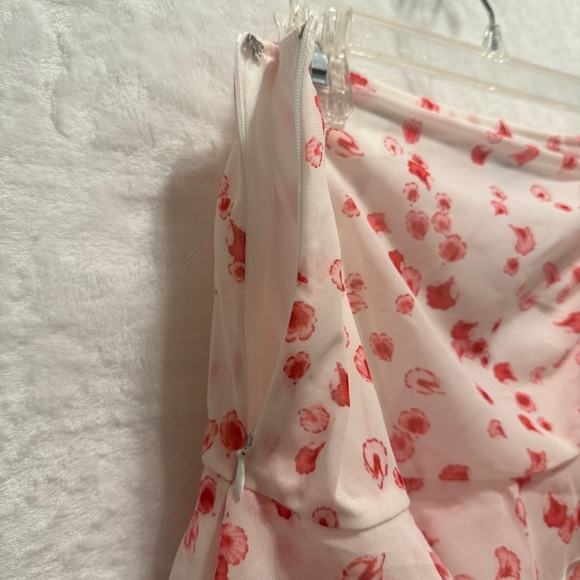 Princess Polly Secret Love Skirt Size 4 - Picture 5 of 6